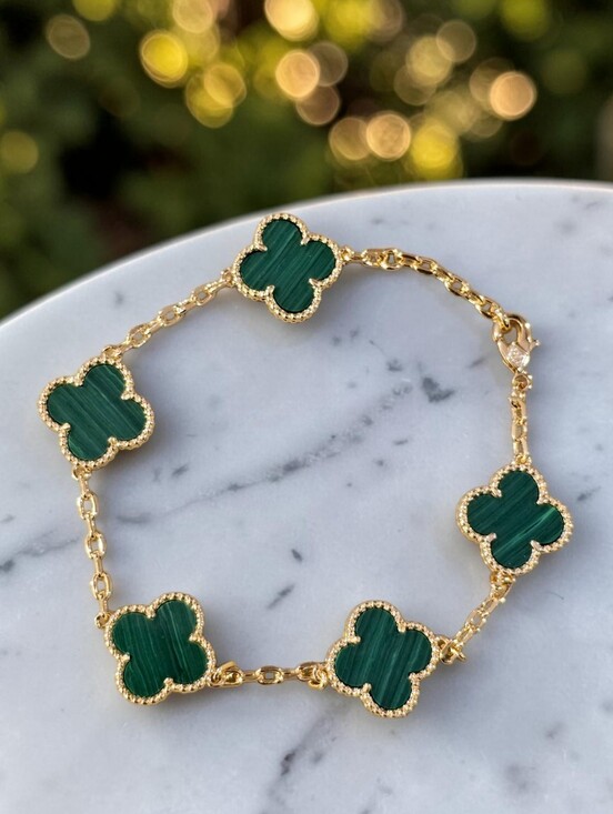 Jewelry - Green And Gold Malachite Clover Bracelet